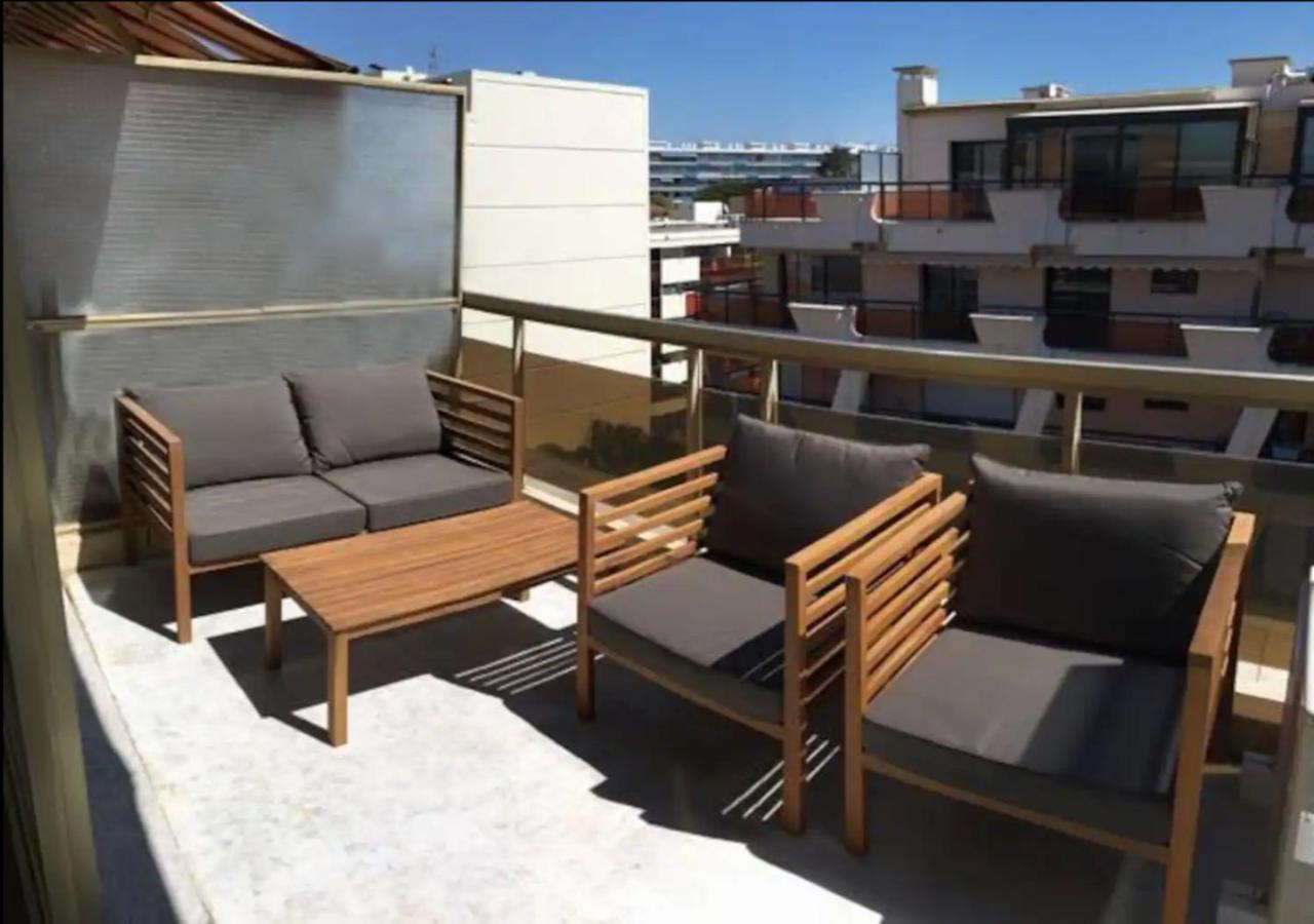 Tres Beau Studio Avec Terrasse, Situe A 100M Des Plages De Juans Les Pins Αντίμπ Εξωτερικό φωτογραφία